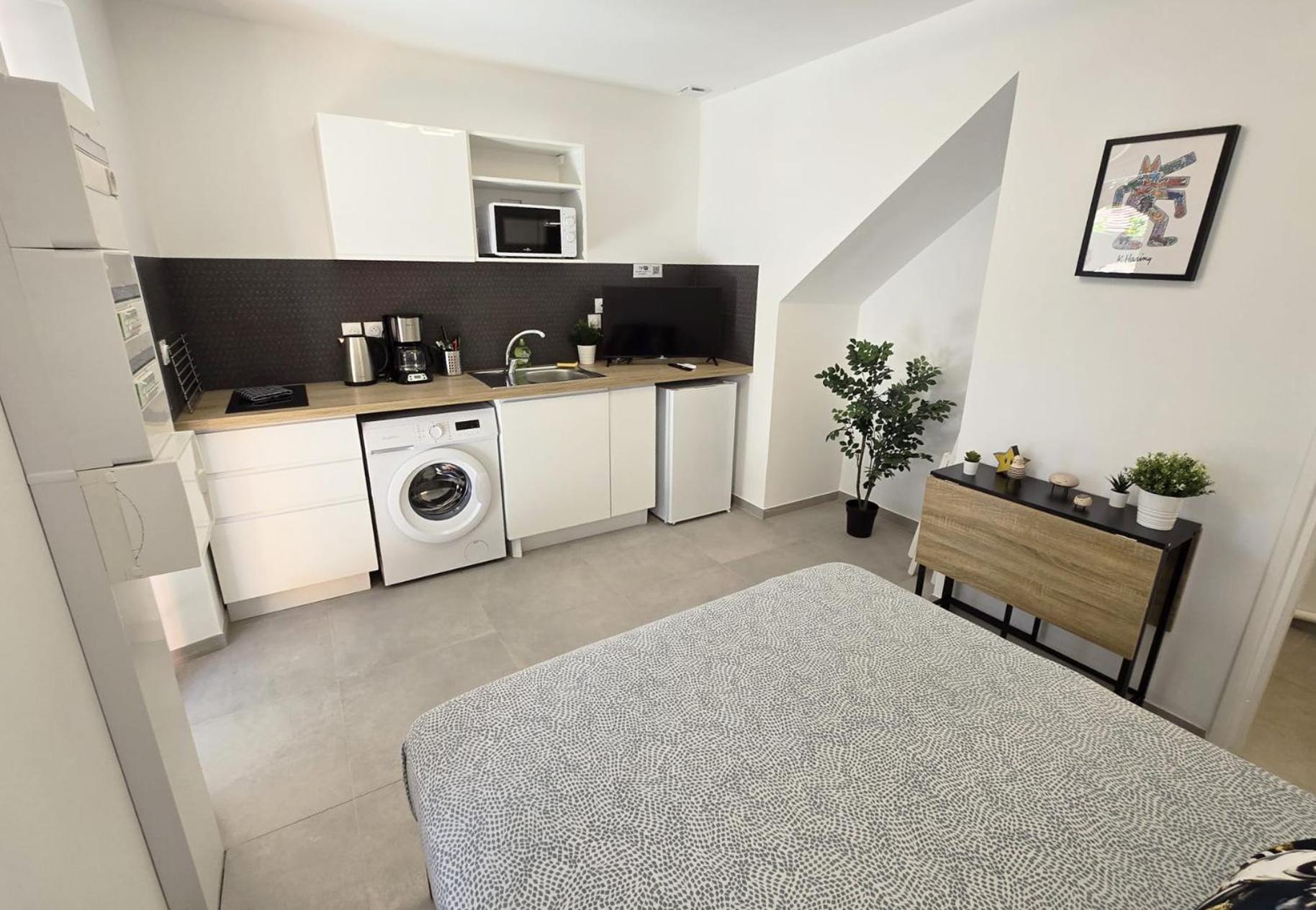 Gregbnb - Studio 17M2 - Terrasse - Clim - Ouest - 4 土伦 外观 照片