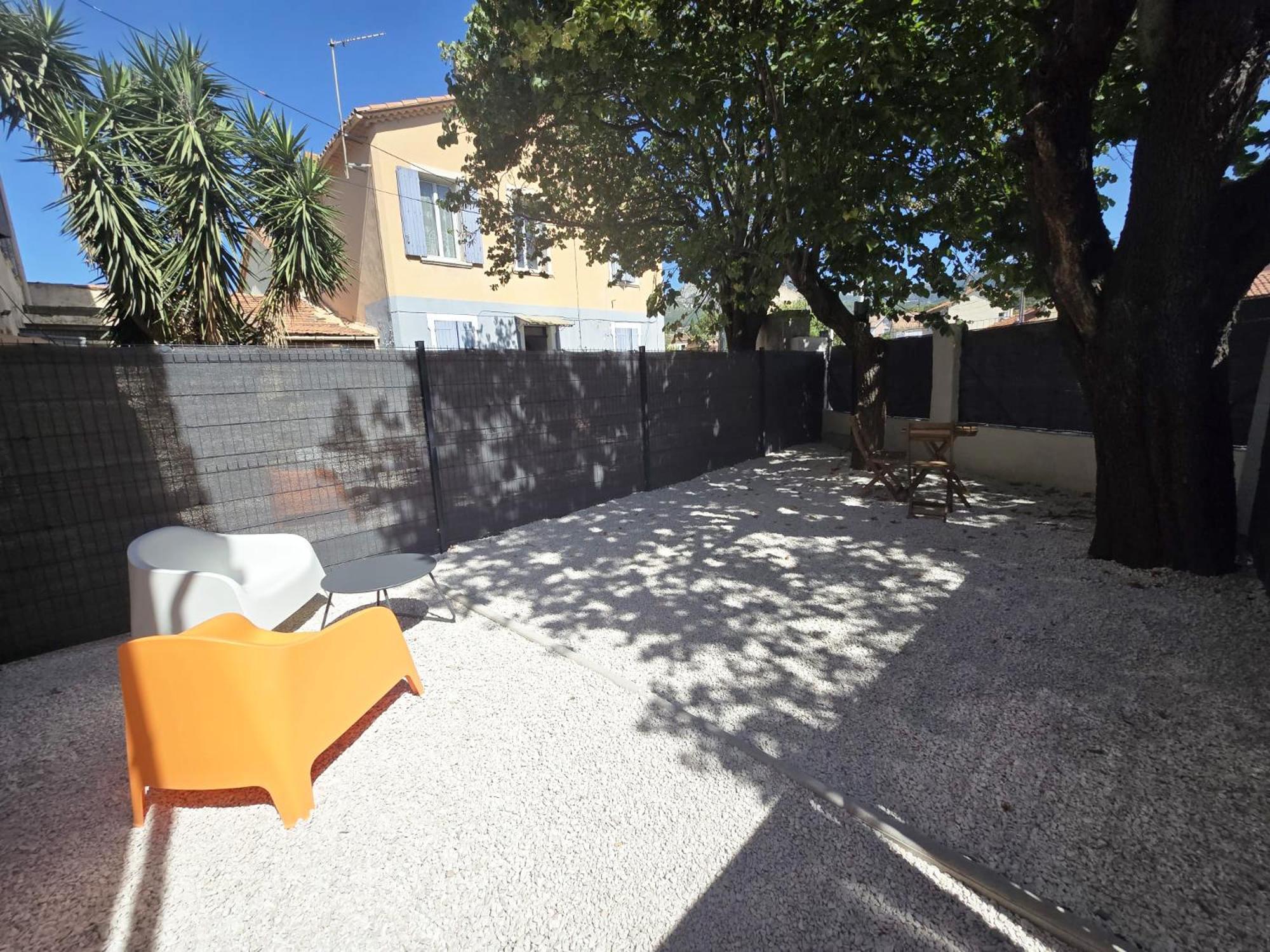 Gregbnb - Studio 17M2 - Terrasse - Clim - Ouest - 4 土伦 外观 照片